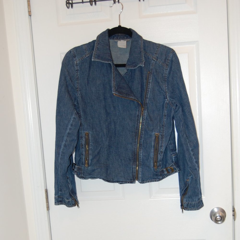 Jones New York Women's Denim Blue Jean Jacket W/Side Zipper Size 4